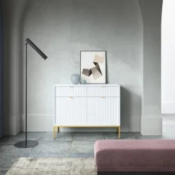 Komody><noscript><img width=