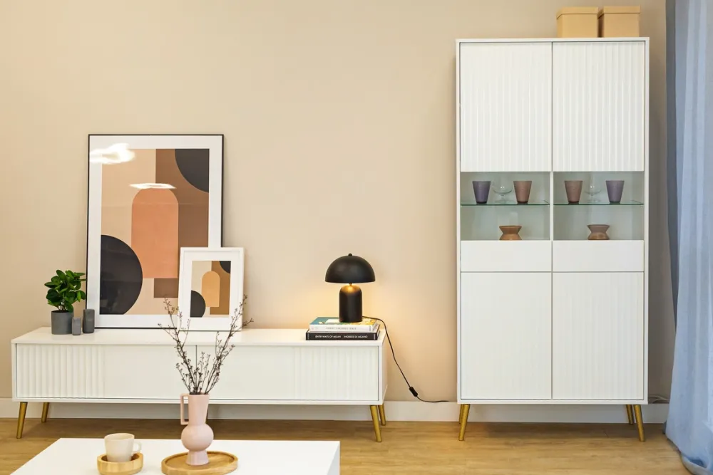 Zestawy Mebli Do Salonu|Szafki Rtv>INTER MEBLE Biała szafka RTV pod telewizor 180 cm do salonu BELLUNO biały