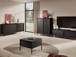 Szafki Rtv></noscript>LASKI Czarna nowoczesna szafka RTV na nóżkach pod telewizor 153 cm SAREVO czarny