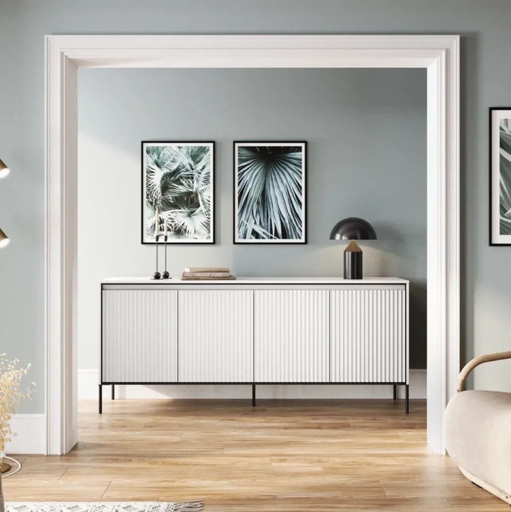 Komody|Zestawy Mebli Do Salonu>lenart. Czterodrzwiowa komoda do salonu z ryflowanymi frontami TREND