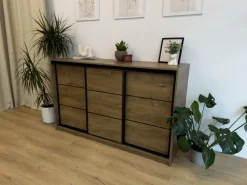 Komody></noscript>BROMARKT Grafitowa komoda przesuwna do sypialni z szufladami 180 cm LOFT