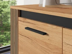 Komody><noscript><img width=