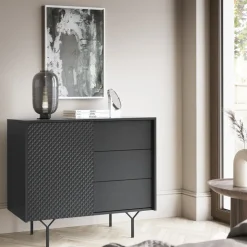 Komody><noscript><img width=