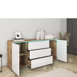 Komody><noscript><img width=