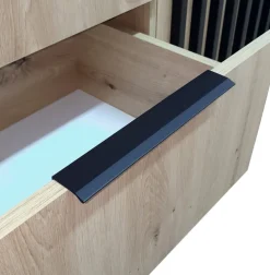 Komody><noscript><img width=