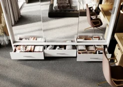 Zestawy Mebli Do Sypialni|Szafy Trzydrzwiowe><noscript><img width=