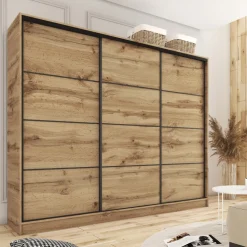 Zestawy Mebli Do Przedpokoju|Szafy Trzydrzwiowe><noscript><img width=