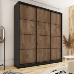 Zestawy Mebli Do Przedpokoju|Szafy Trzydrzwiowe><noscript><img width=