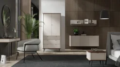 Zestawy Mebli Do Salonu>JUREK Trzydrzwiowa komoda do salonu na nóżkach 160 cm MIREL kaszmir