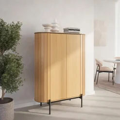 Komody><noscript><img width=