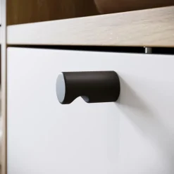 Garderoby></noscript>BRATEX Wysoka garderoba do przedpokoju 90 cm DORANO dąb artisan/biały